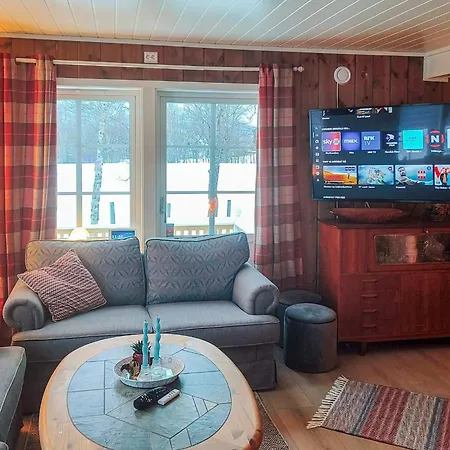 6 Person In Gratangen, Cleaning Included Feriehus Gratangen